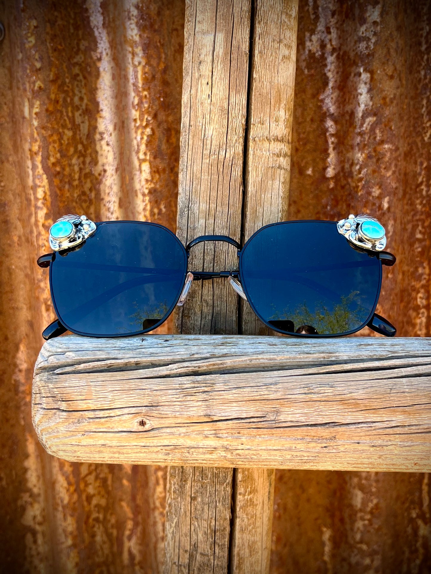 Turquoise Accent Sunnies