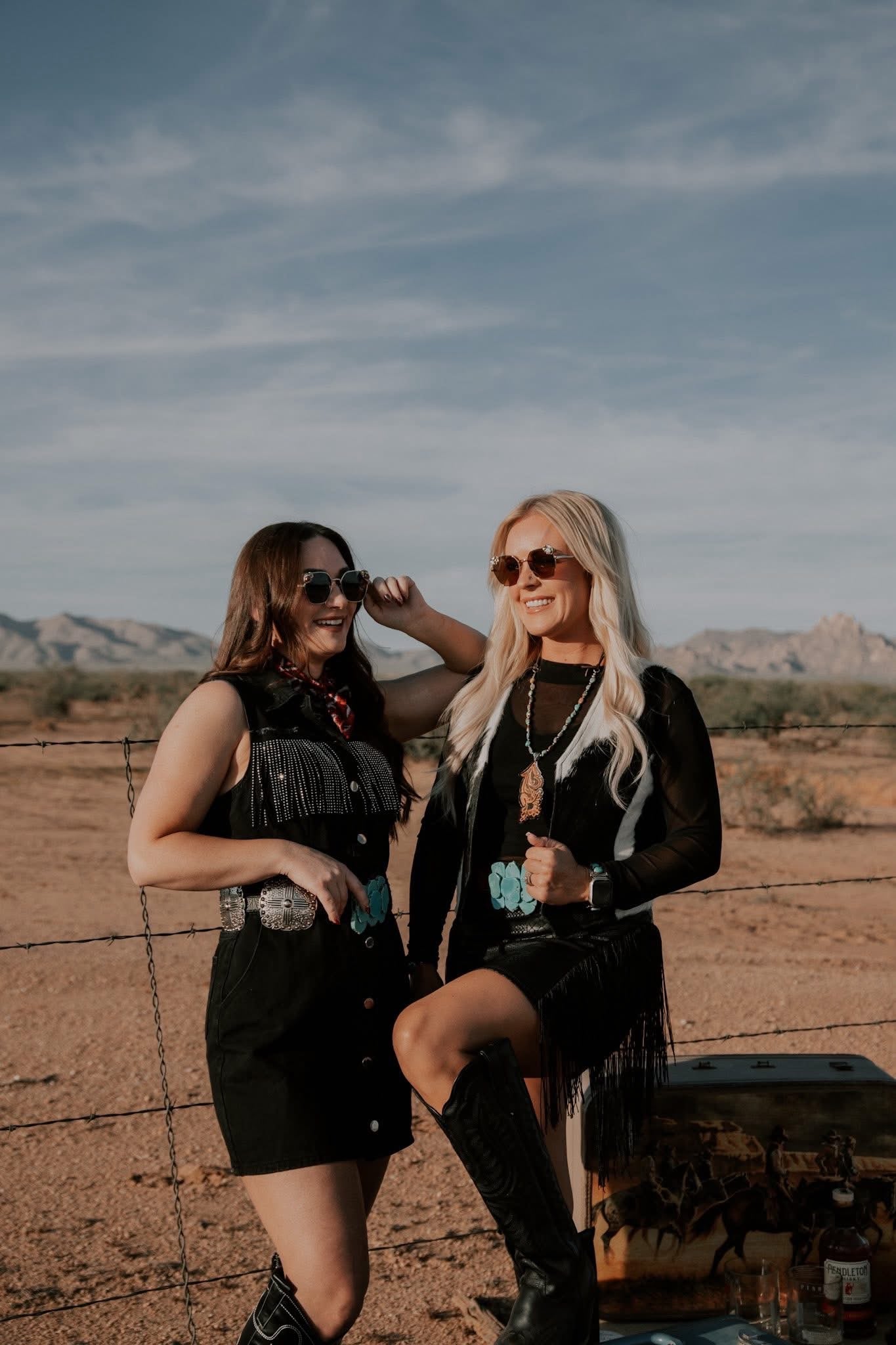 Turquoise Accent Sunnies