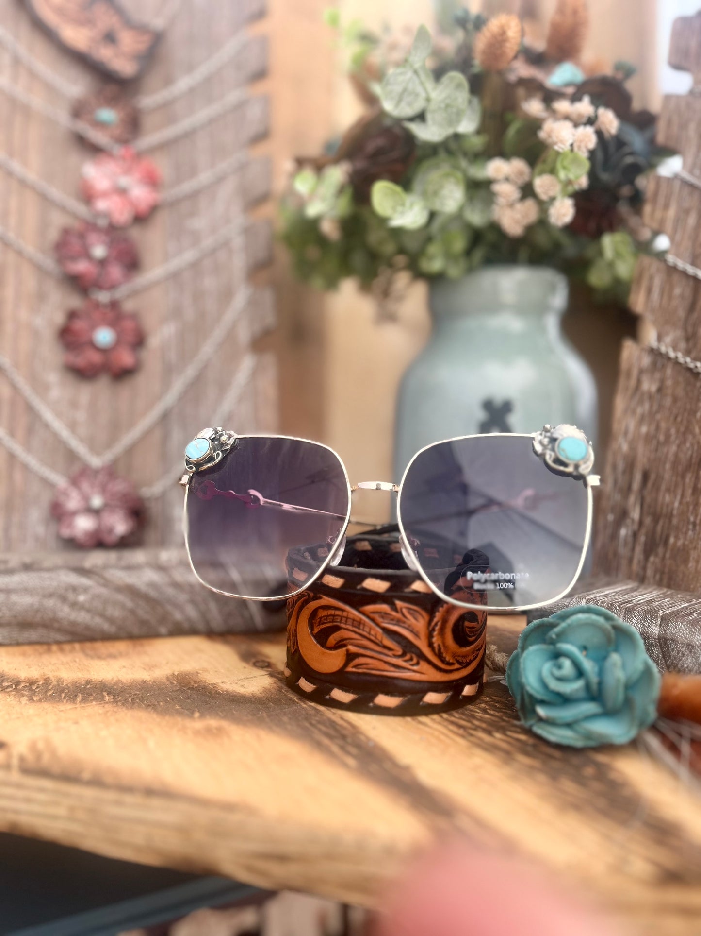 Turquoise Accent Sunnies