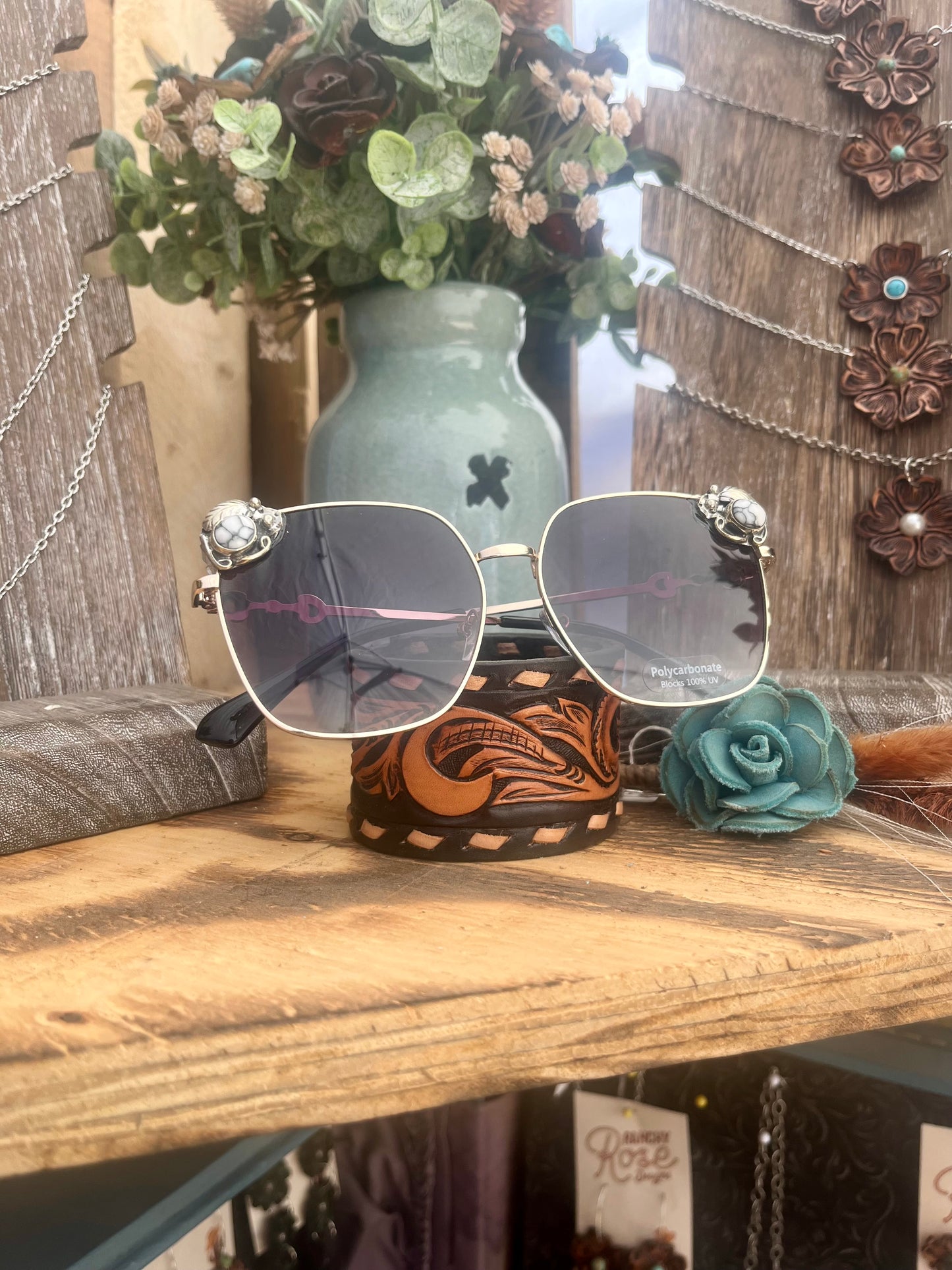 Turquoise Accent Sunnies