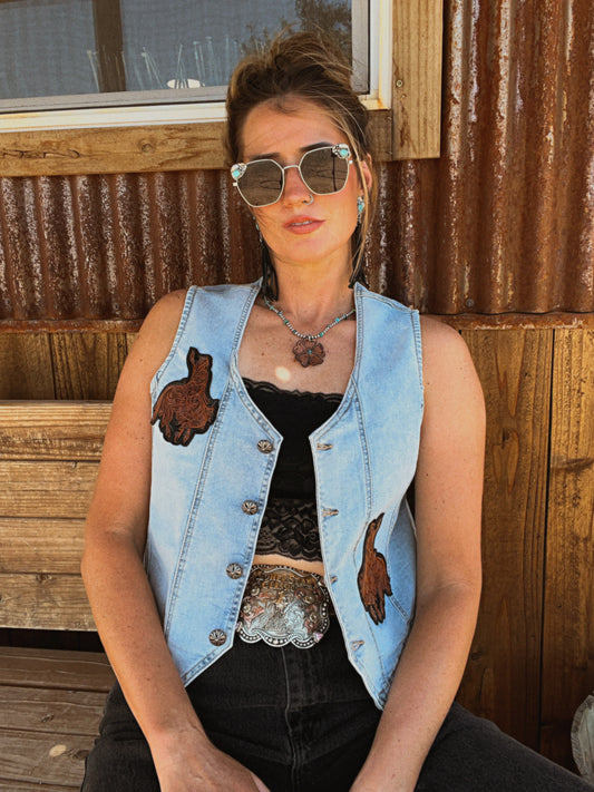 Bucking Horse Light Wash Vest