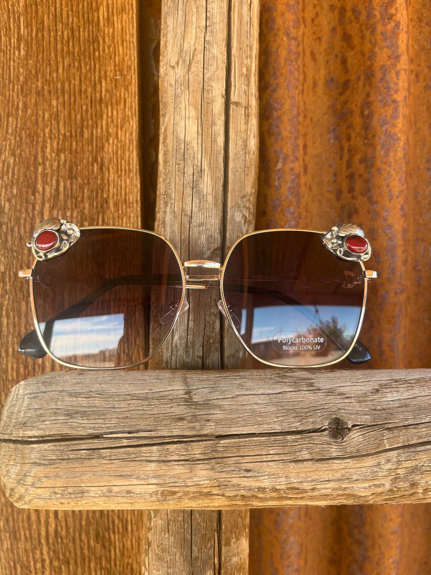 Turquoise Accent Sunnies